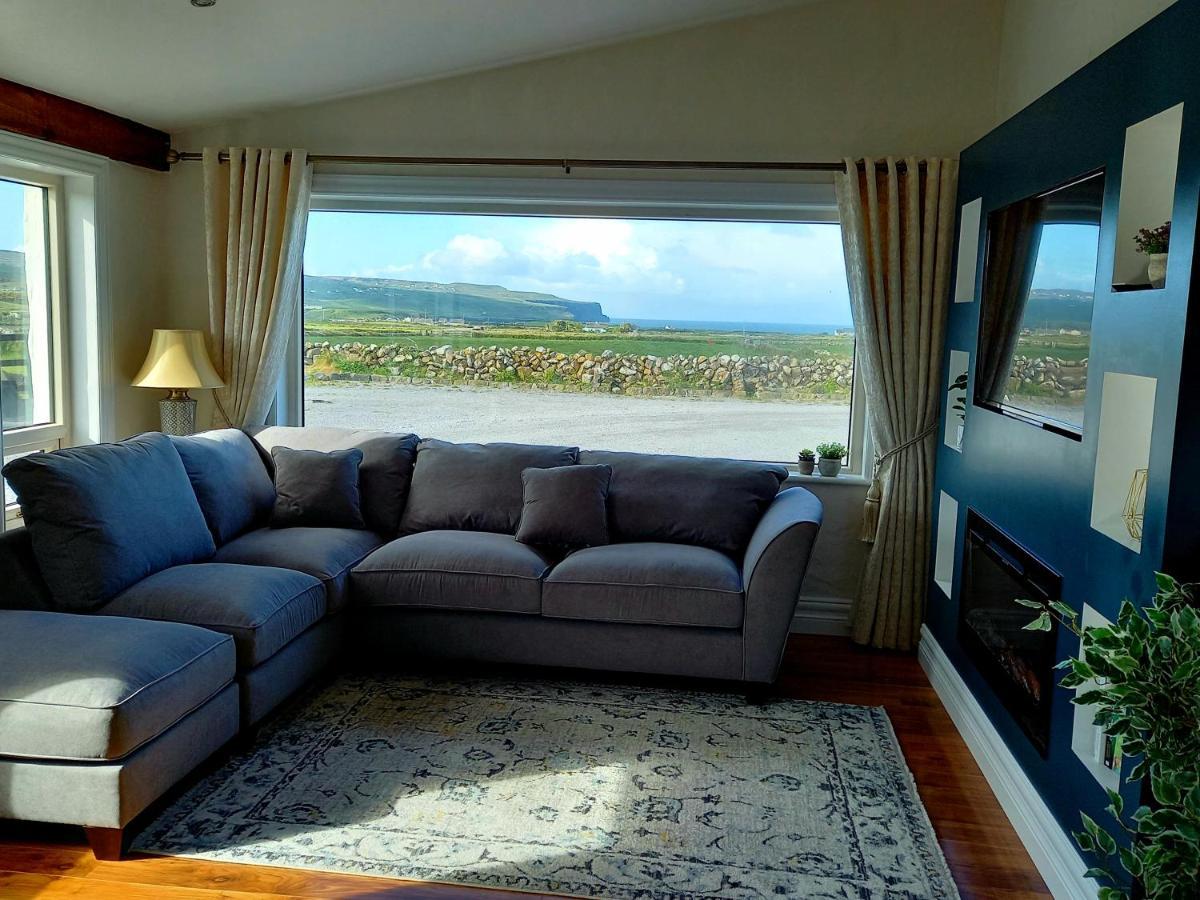 Cliffs View Self Catering @ Limestone Lodge Дулин Екстериор снимка