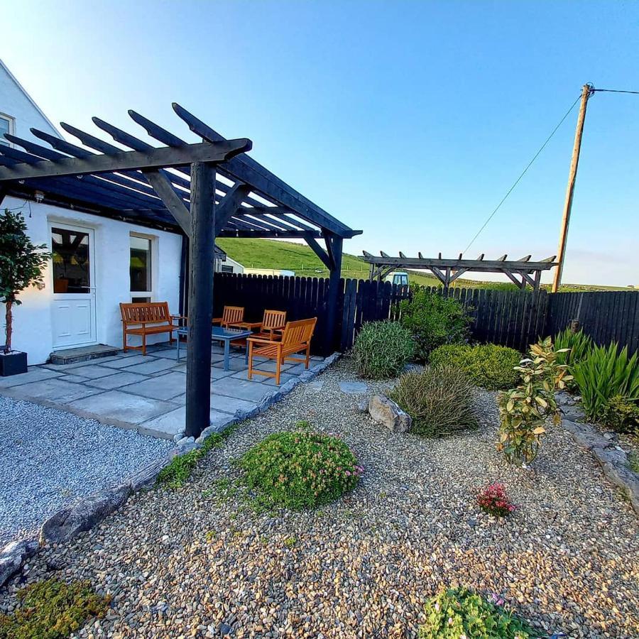Cliffs View Self Catering @ Limestone Lodge Дулин Екстериор снимка