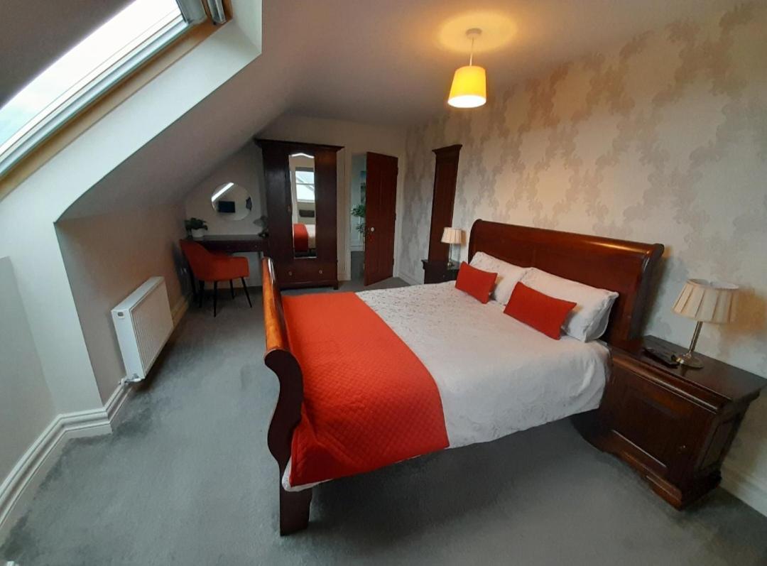 Cliffs View Self Catering @ Limestone Lodge Дулин Екстериор снимка